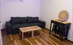 Studio meublé Tout équipé!!